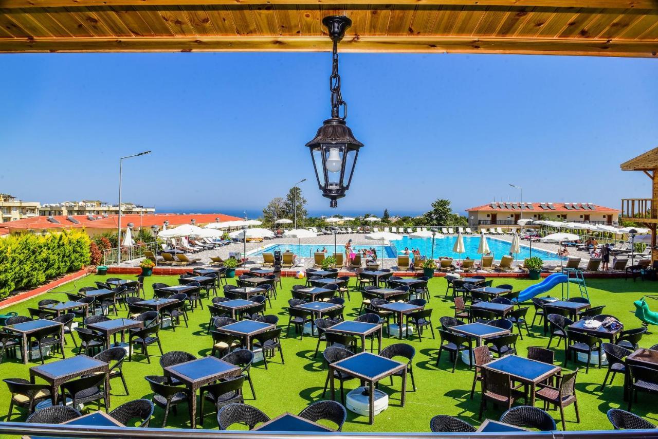 Riverside Garden Resort & Suna'S Beach Club Krini Экстерьер фото
